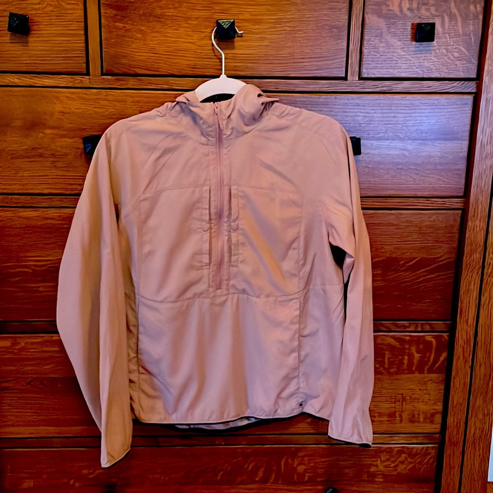Mountain Hardwear Tan Jacket